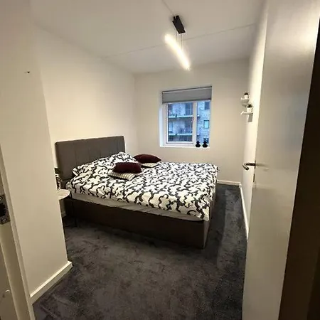 Skon Bolig, Rummelig Og Taet Pa Centrum, 3 Vaerelser *
