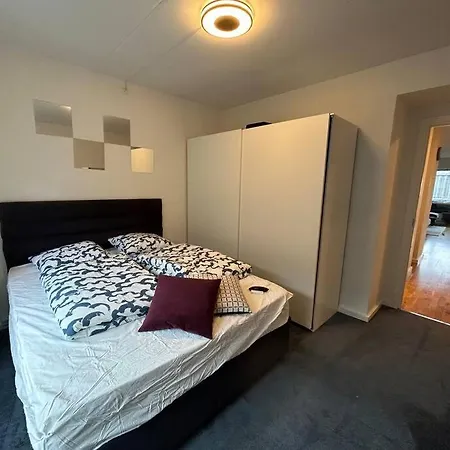 Skon Bolig, Rummelig Og Taet Pa Centrum, 3 Vaerelser