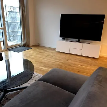Skon Bolig, Rummelig Og Taet Pa Centrum, 3 Vaerelser 아파트 *