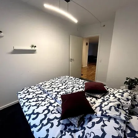 아파트 Skon Bolig, Rummelig Og Taet Pa Centrum, 3 Vaerelser *